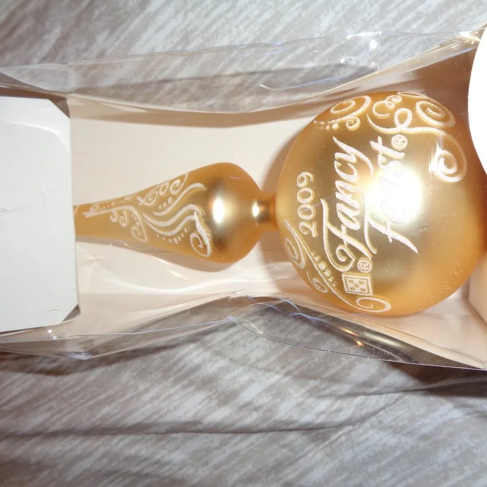 2009 Fancy Feast Collectible Christmas Tree Topper